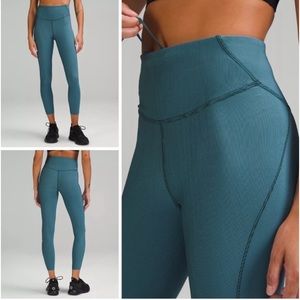 Lululemon Base Pace High-Rise Tight 25" Two-Tone Ribbed size 0